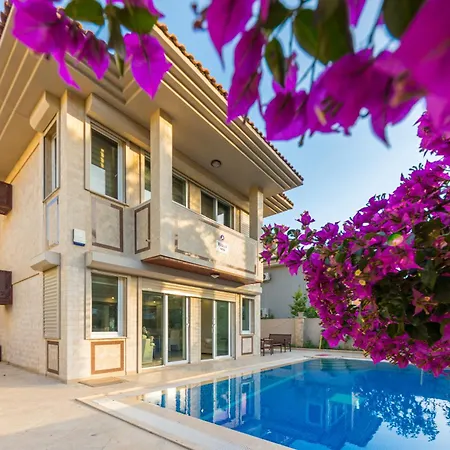 Mo Daily Weekly Icmeler Villa Marmaris