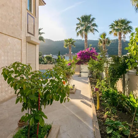 şükran Daily Weekly ıçmeler Villa