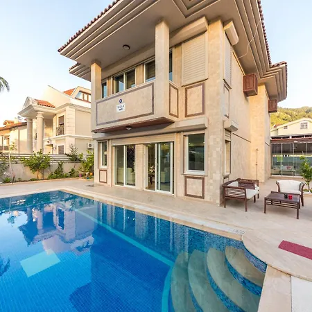 şükran Daily Weekly ıçmeler Villa