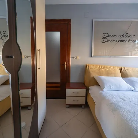 Villa şükran Daily Weekly ıçmeler