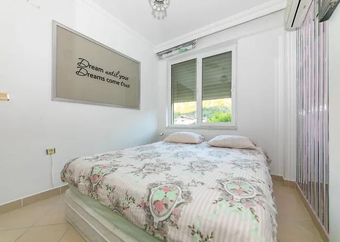 şükran Daily Weekly ıçmeler Marmaris