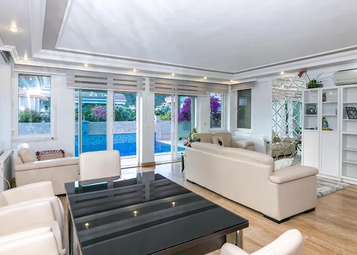 şükran Daily Weekly ıçmeler Villa *